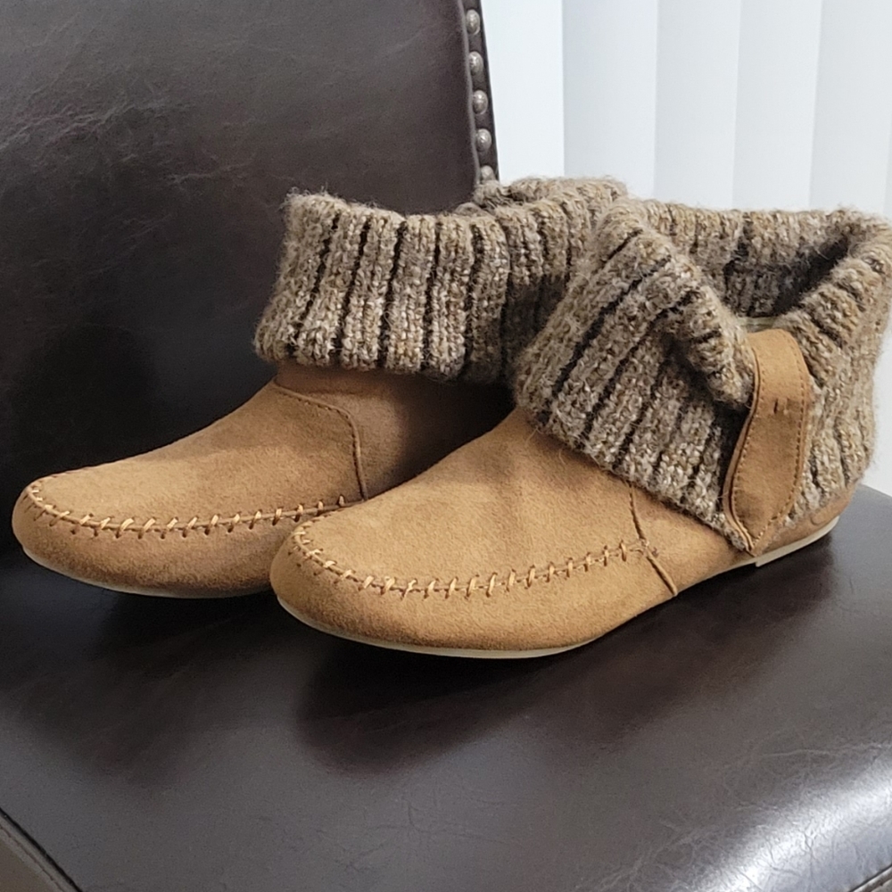 Airwalk Moccasins 8.5